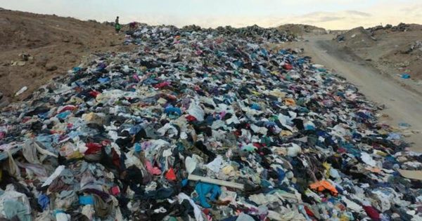 Inside the landfill of fast-fashion: “These clothes don’t even come from here”