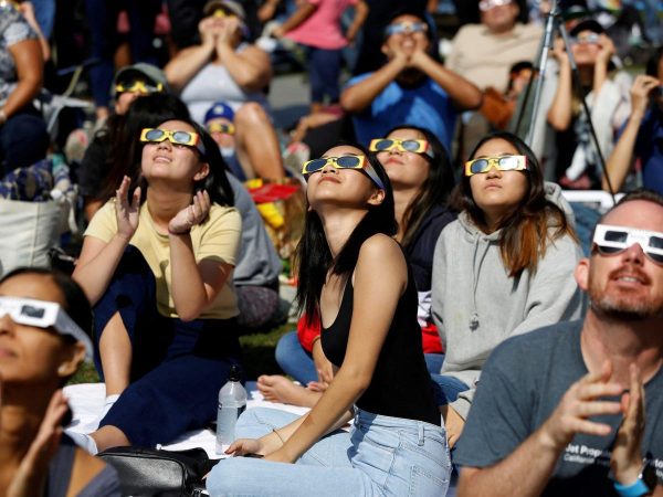 These eclipse glasses were recalled at the last minute, Illinois Department of Public Health warns